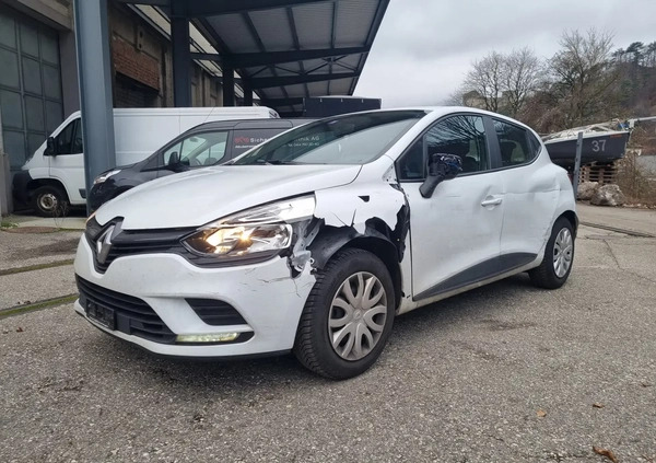 Renault Clio cena 21900 przebieg: 180312, rok produkcji 2018 z Karlino małe 22